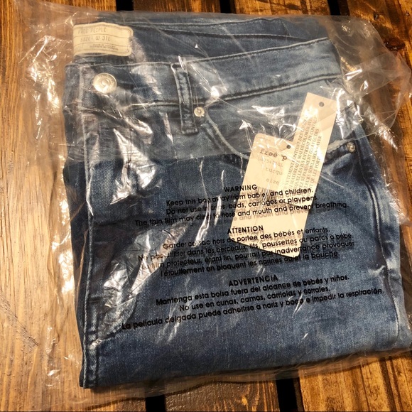 Free People | NWT Open knee skinny jeans - Picture 4 of 4